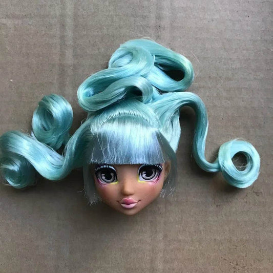 Cute Doll Heads Sparkly Glass Eyes One Sixth Scale Collector - ToylandEU