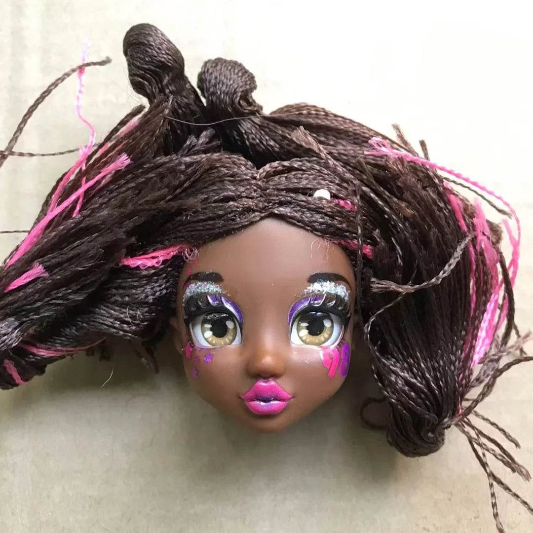 Cute Doll Heads Sparkly Glass Eyes One Sixth Scale Collector - ToylandEU