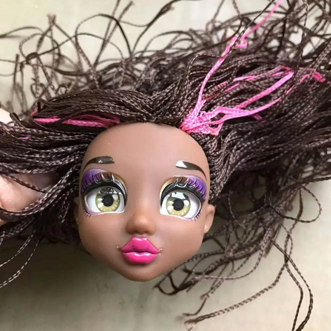 Cute Doll Heads Sparkly Glass Eyes One Sixth Scale Collector - ToylandEU