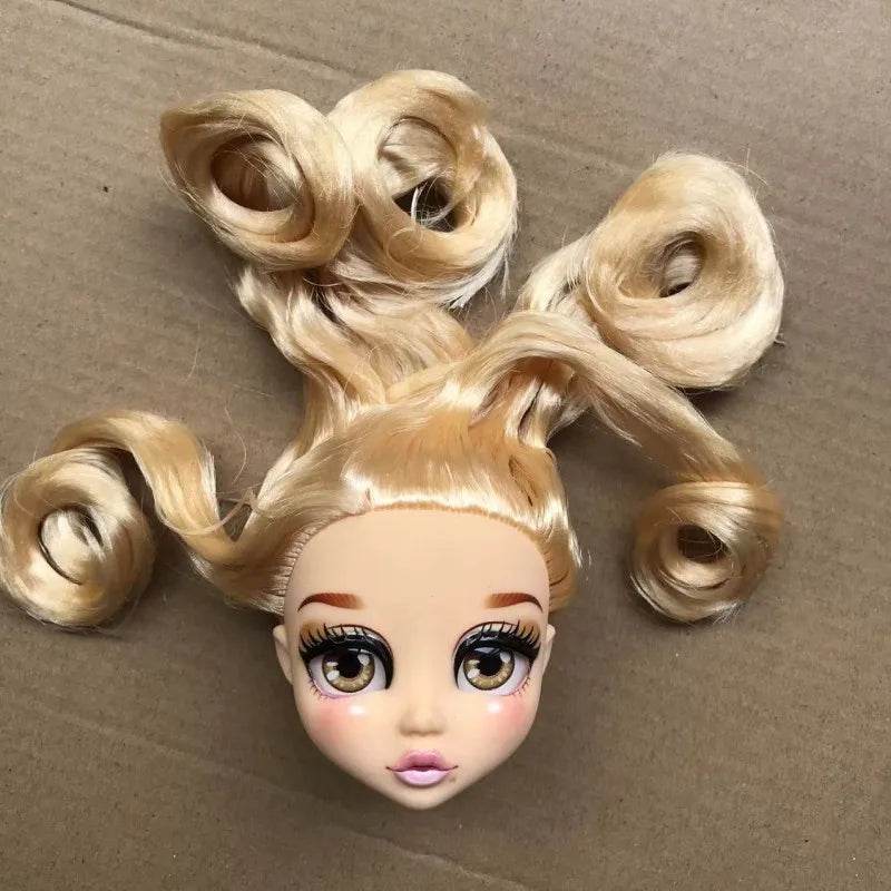 Cute Doll Heads Sparkly Glass Eyes One Sixth Scale Collector - ToylandEU