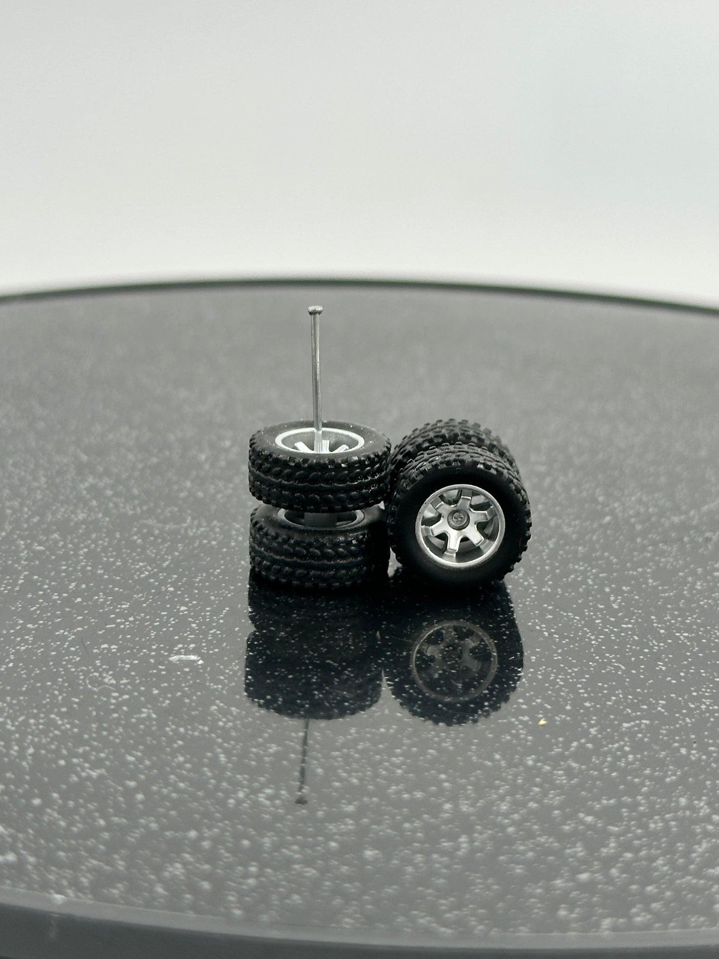 Realistic Drive Rubber Wheels for Diecast Cars One Sixty Four