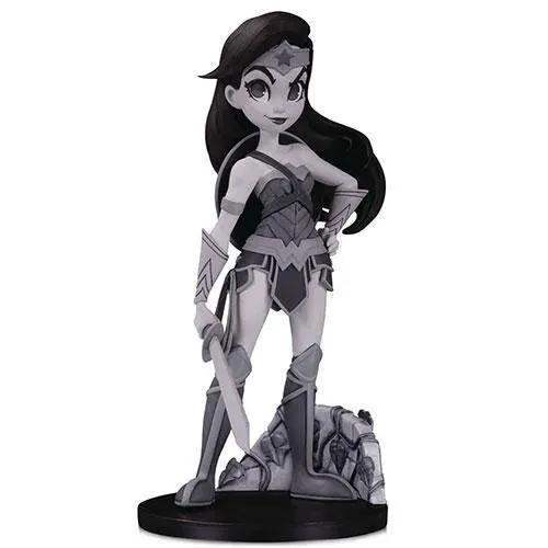  Wonder Woman PVC Figure Black And White Chrissie Zullo -  ToylandEU™
