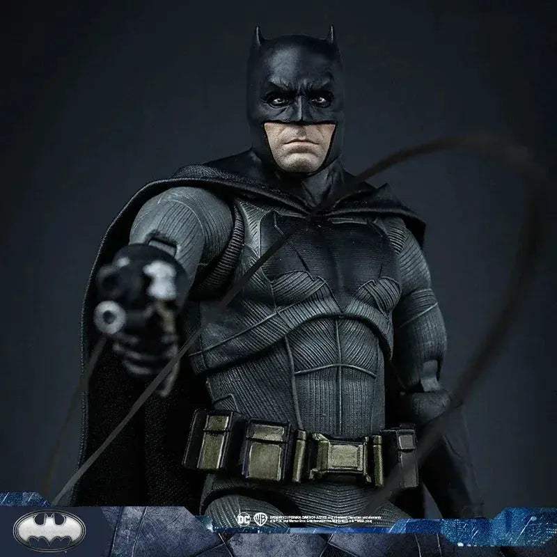 DC Batman Heavy Armor Action Figure 19cm Collectible - ToylandEU