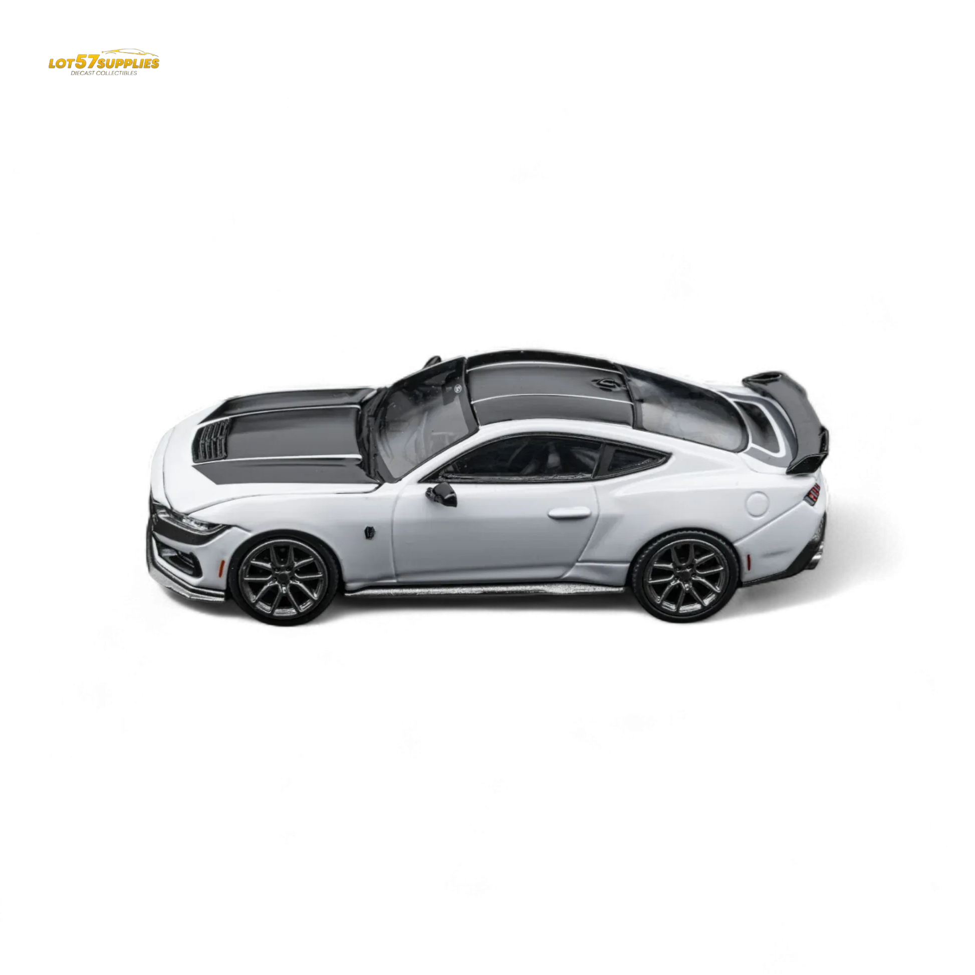 (Pre-Order) DCM Mustang Dark Horse - Crystal White - Titanium Wheels 1:64 - ToylandEU