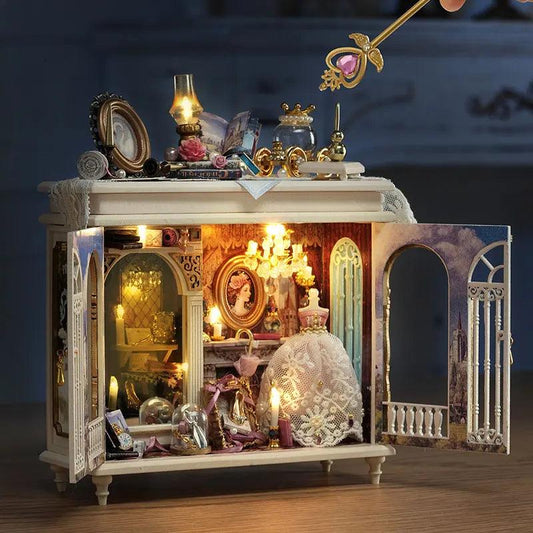  DIY Book Nook Kit | LED Light Included | Toylandeu™ 