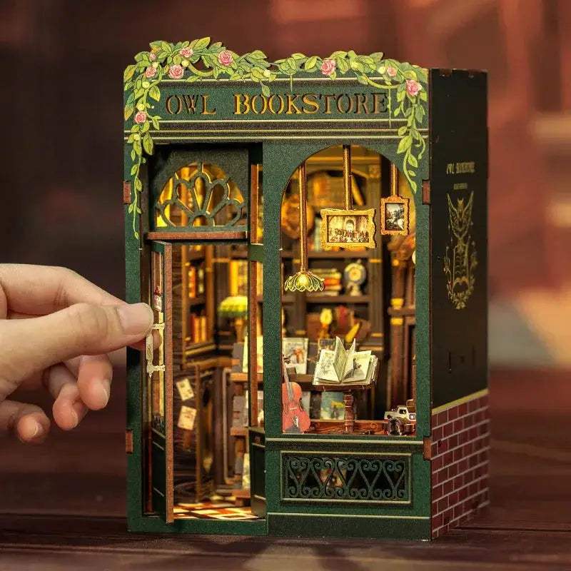 DIY Book Nook Kit Miniature Dollhouse With Wooden Shelf Gift - ToylandEU