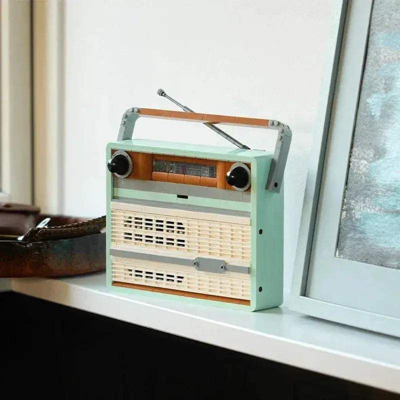 DIY Building Blocks Retro Radio Model for Music Lovers - ToylandEU
