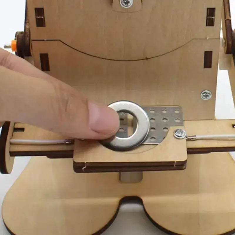 DIY Coin Swallowing Robot Kit For STEAM Education Toy - ToylandEU