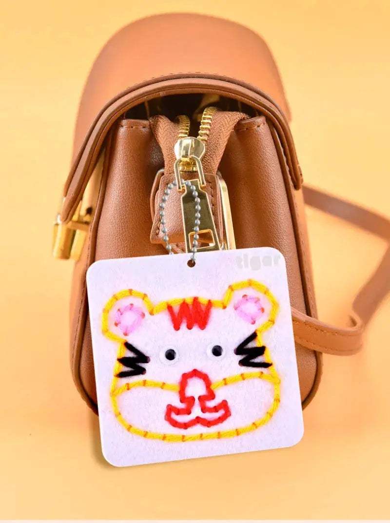 DIY Sewing Kit for Kids Montessori Fine Motor Skills - ToylandEU
