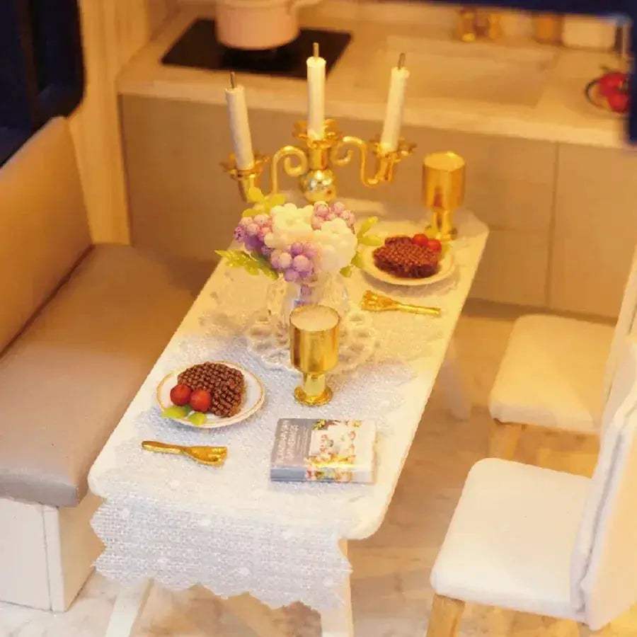 DIY Wooden Doll House Kit With Furniture For Kids Beginners - ToylandEU