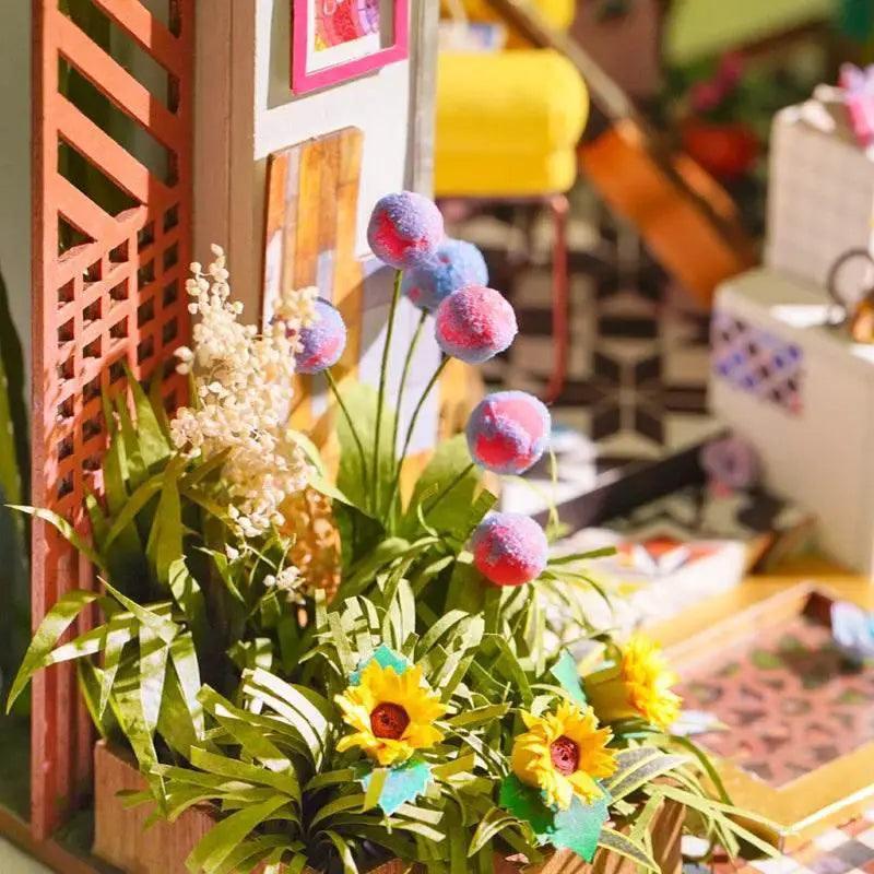  DIY Wooden Miniature Dollhouse 1:24 Model Kit -  ToylandEU™