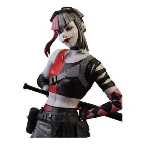Dc Direct Harley Quinn Black & White By Simone Di Meo Statue - ToyShnip