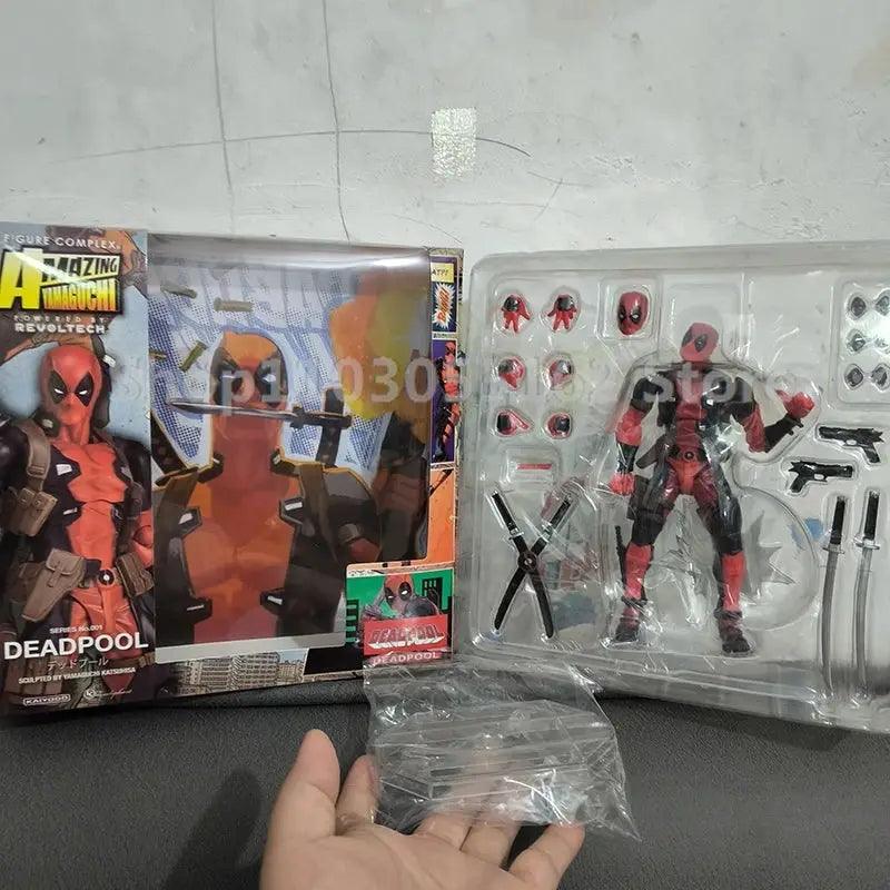  Deadpool Action Figure Marvel Premium Detail -  ToylandEU™
