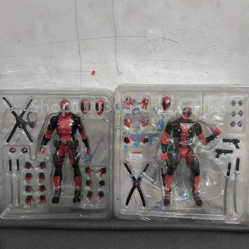  Deadpool Action Figure Marvel Premium Detail -  ToylandEU™