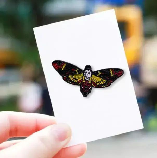  Deaths Head Moth Enamel Pin Silence Of Lambs Authentic -  ToylandEU™