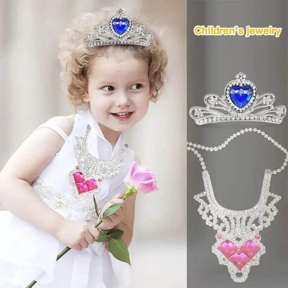 Deluxe Styling Head Makeup Set with Comb for Creative Pretend Play for Little Girls - ToylandEU