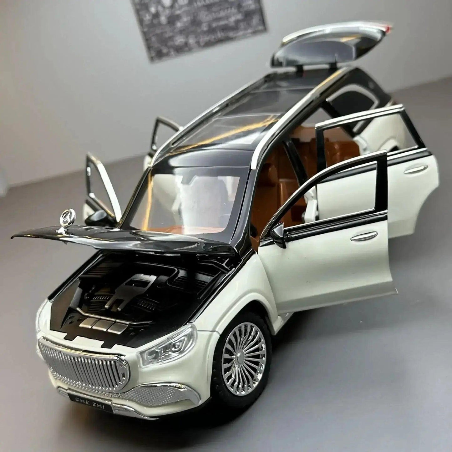    Diecast 1 24 Mercedes GLS600 Alloy SUV |   -  ToylandEU™