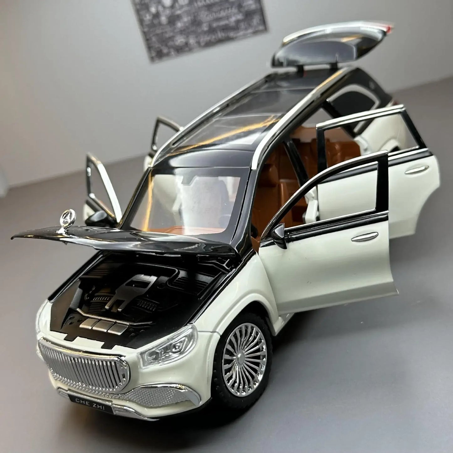 Diecast 1 24 Mercedes Maybach GLS600 Alloy SUV Model For Collectors - ToylandEU