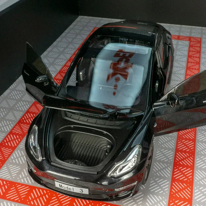 Diecast 1to24 Scale Alloy Car Model With Sound Light For Collectors - ToylandEU