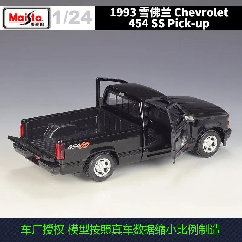  Diecast Car 1 24 Chevy 454SS 1993 Maisto Toylandeu 