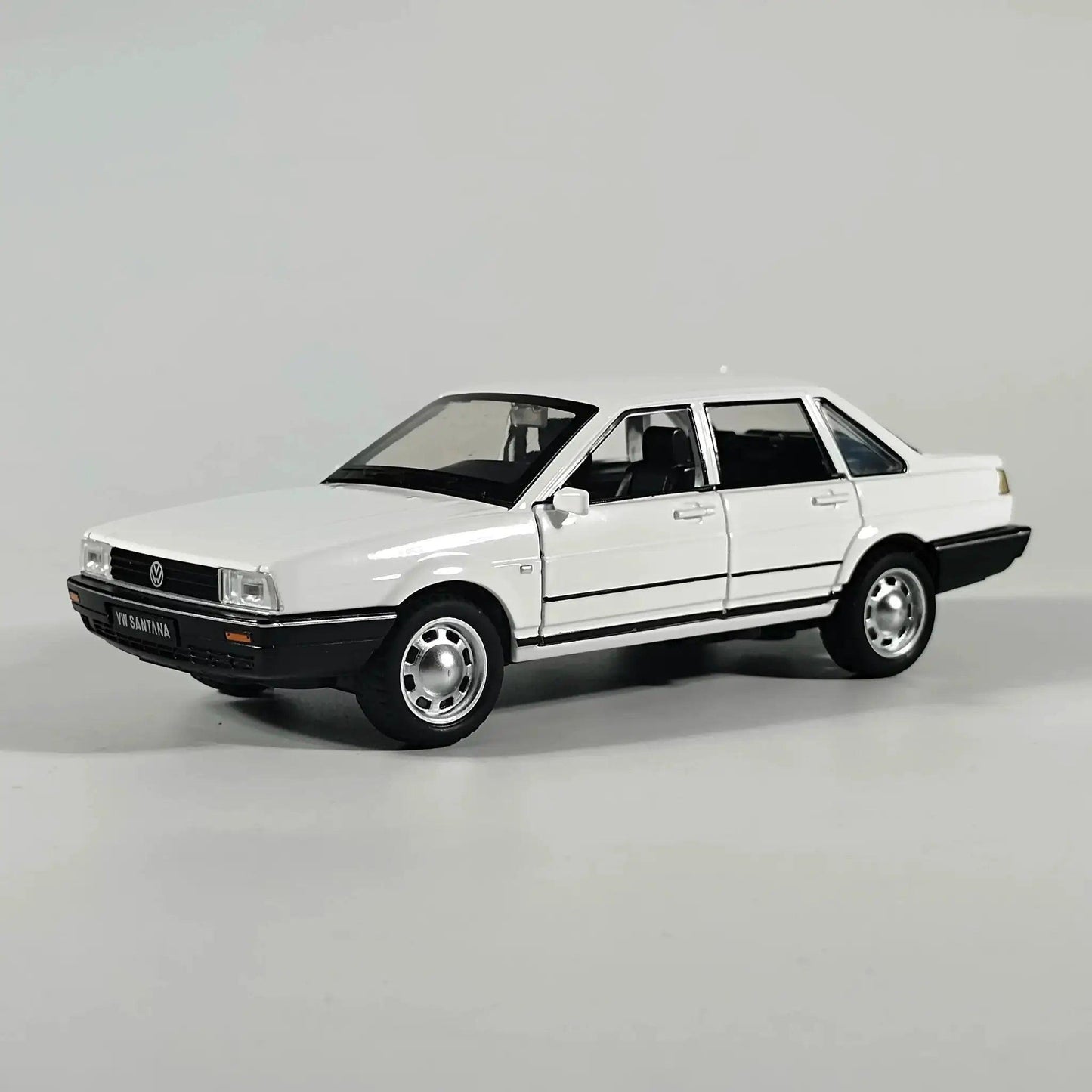    Diecast Car 1:32 With Sound And Light -   -  ToylandEU™