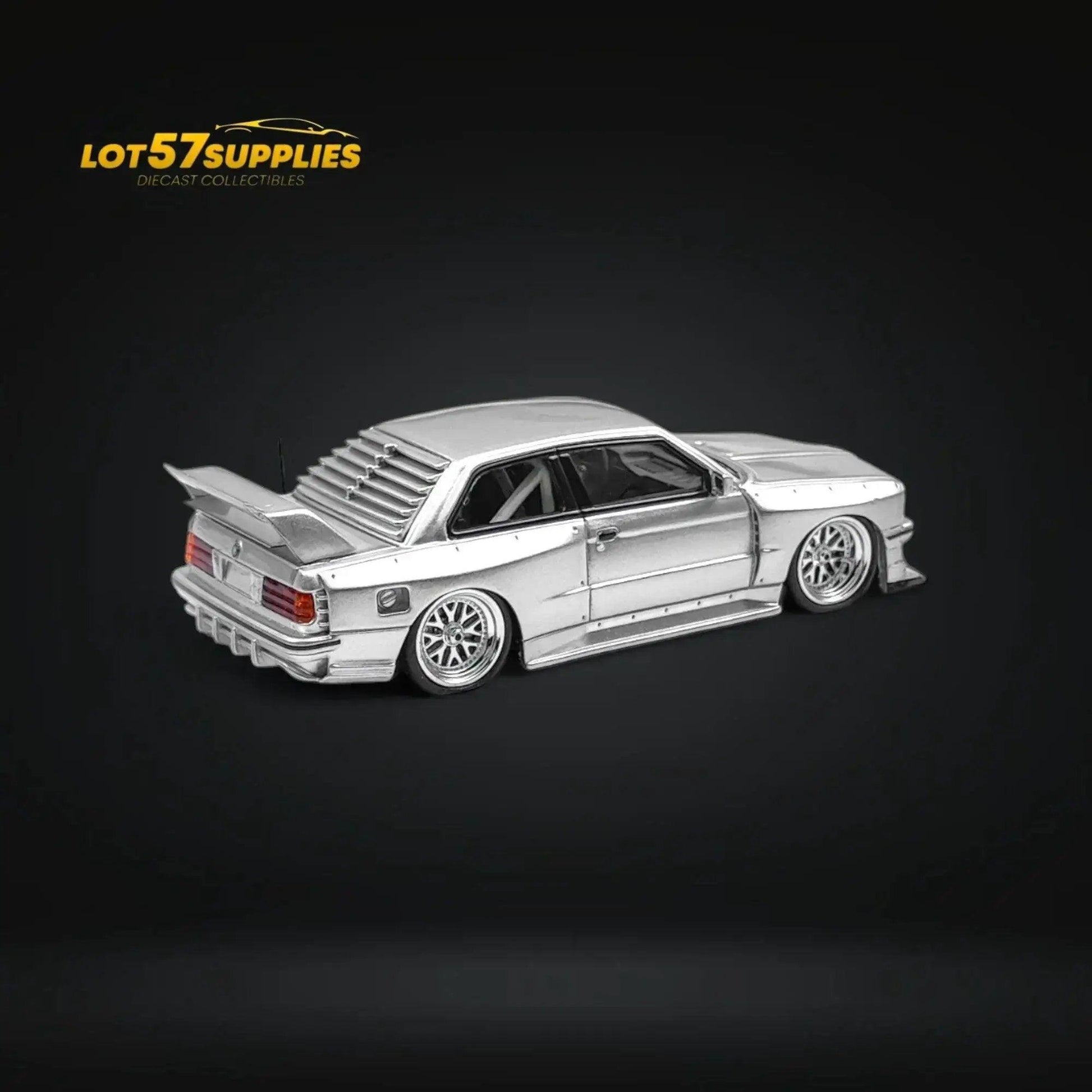  NA BMW E30 Wide-Body Silver 1:64 -  ToylandEU™