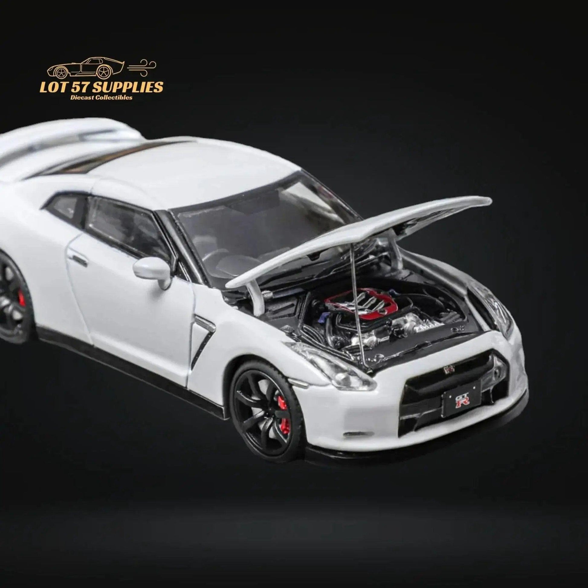  Focal Horizon Nissan Skyline GT-R R35 White 1:64 -  ToylandEU™