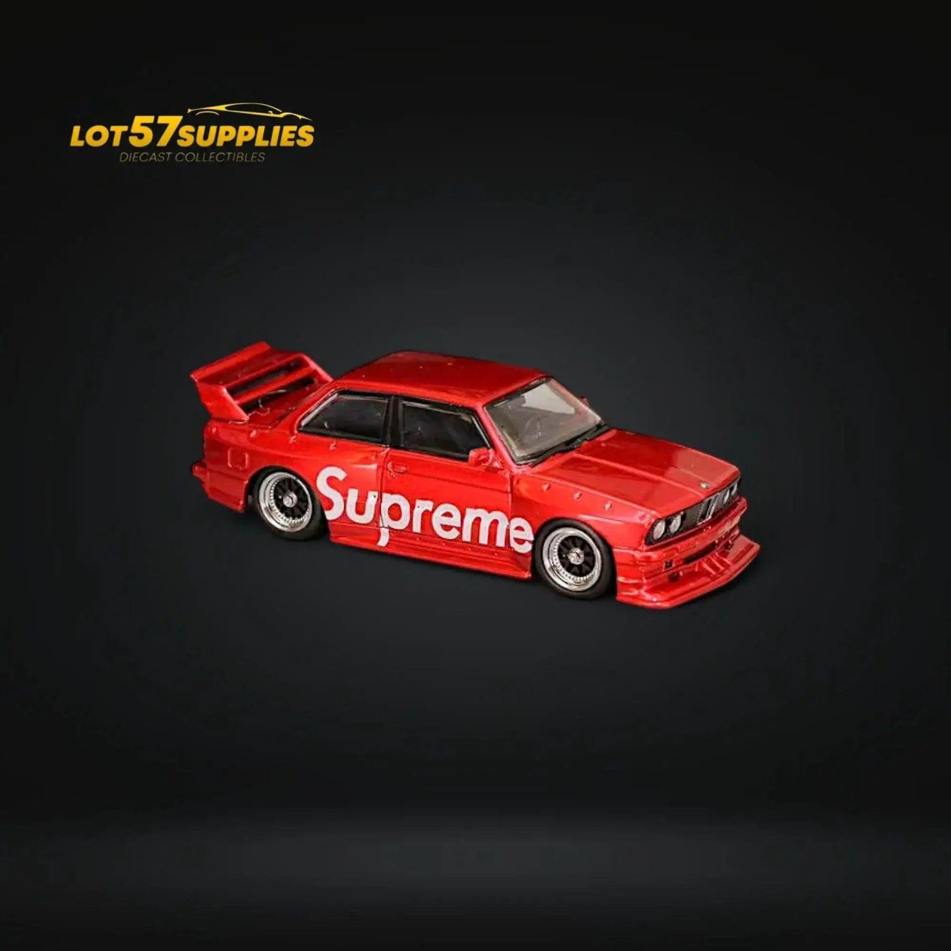  Street Weapon BMW E30 SUP Red Livery 1:64 -  ToylandEU™