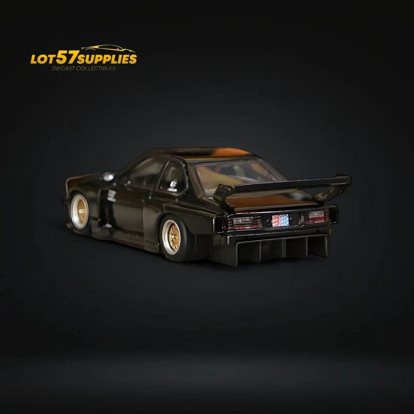  Street Weapon BMW E24 635 CSI Sharknose WideBody Black 1:64 -  ToylandEU™