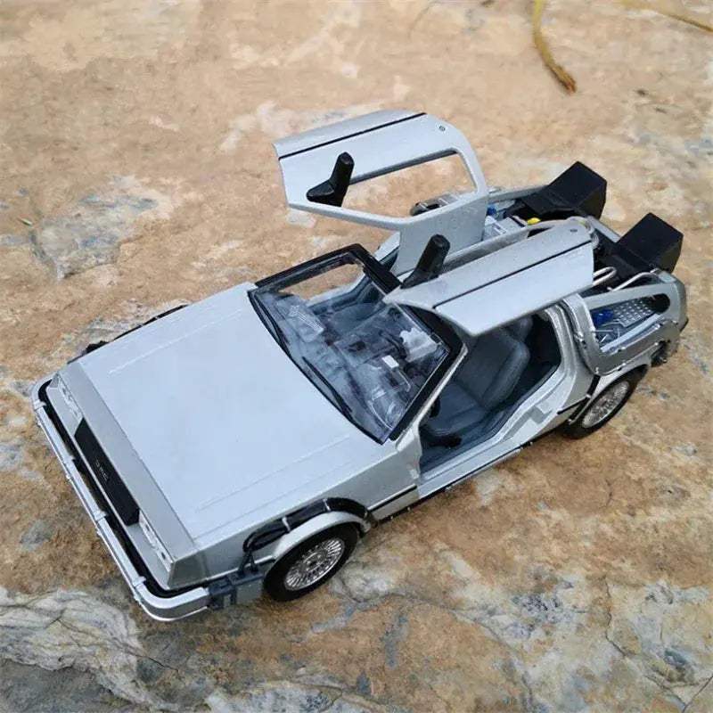 Diecast Car DeLorean Time Machine 1 24 Scale Collectible - ToylandEU