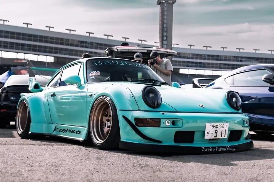  Fast Speed Porsche 964 RWB Tiffany Blue 1:64 -  ToylandEU™