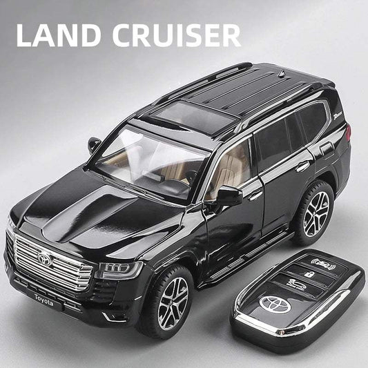 Diecast Car Model | 1:24 Scale Pull Back w/ Lights | Toylandeu™