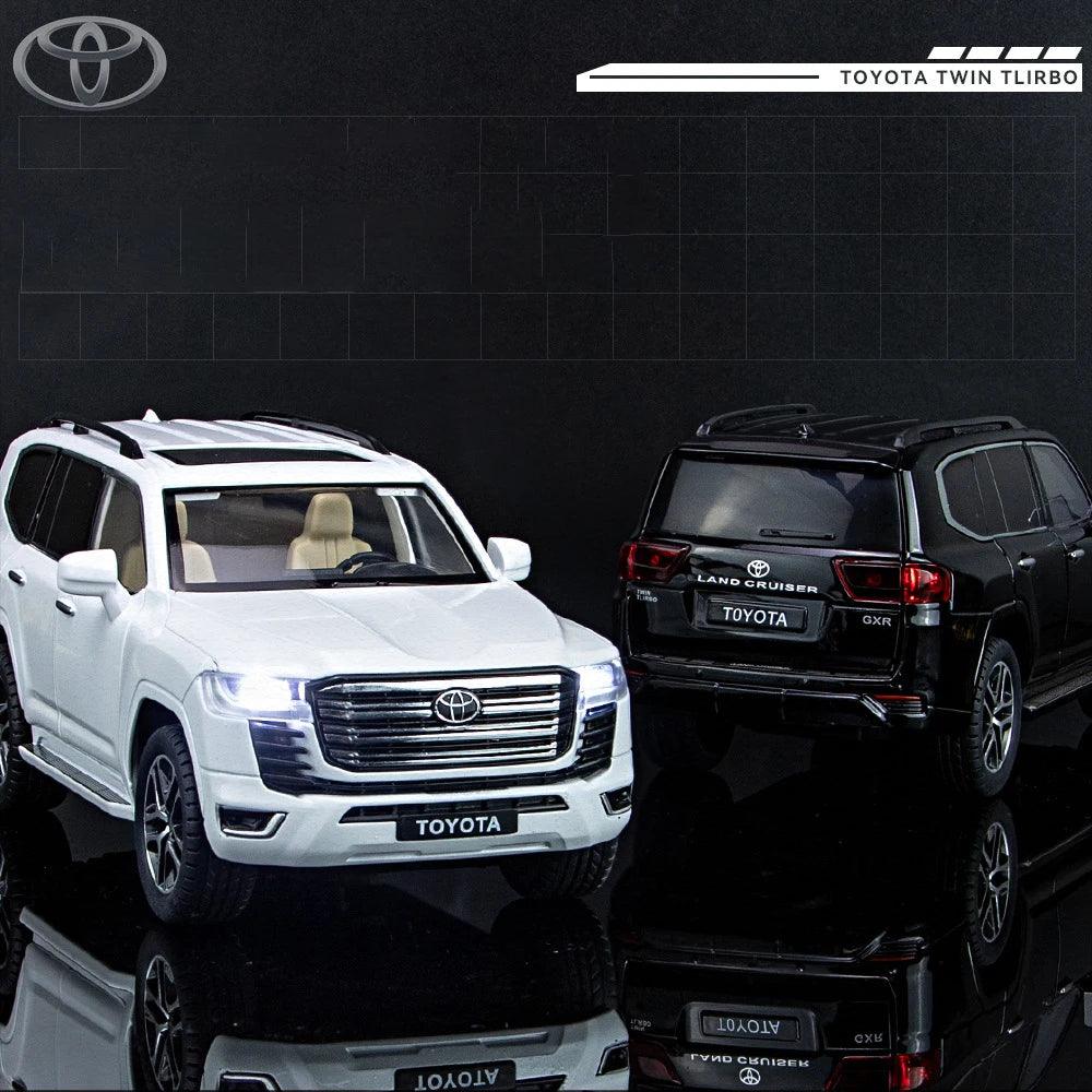 Diecast Car Model | 1:24 Scale Pull Back w/ Lights | Toylandeu™