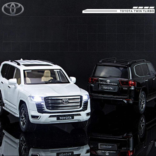 Diecast Car Model | 1:24 Scale Pull Back w/ Lights | Toylandeu™
