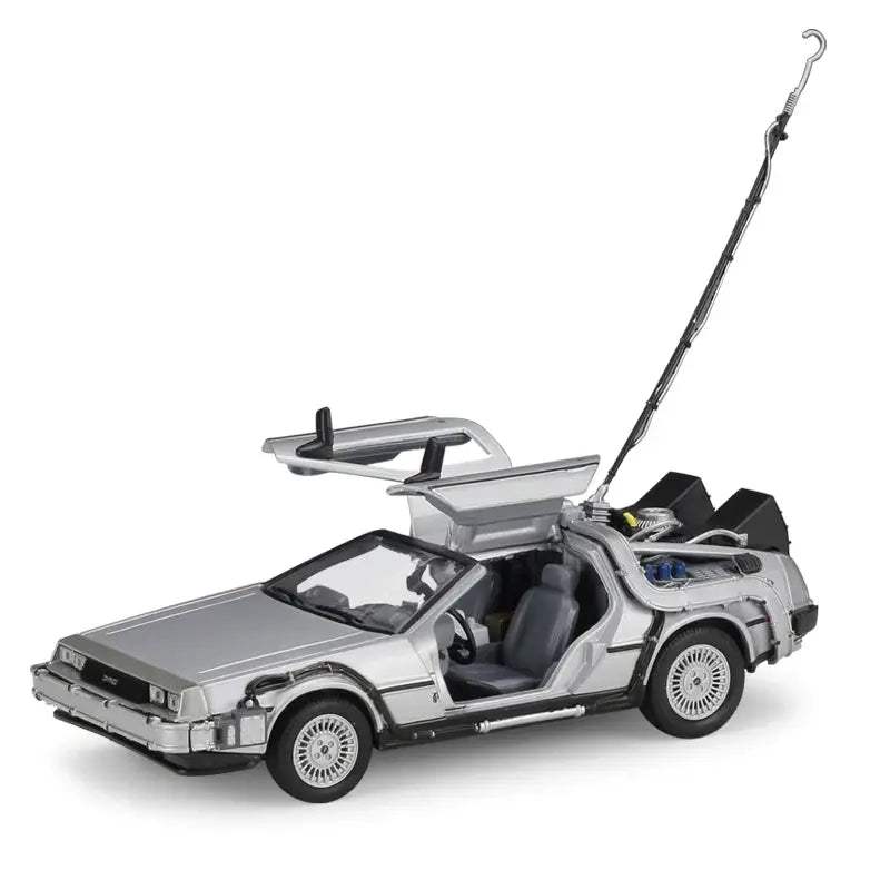 Diecast DeLorean DMC12 Model Car One Twenty Four Time Machine - ToylandEU