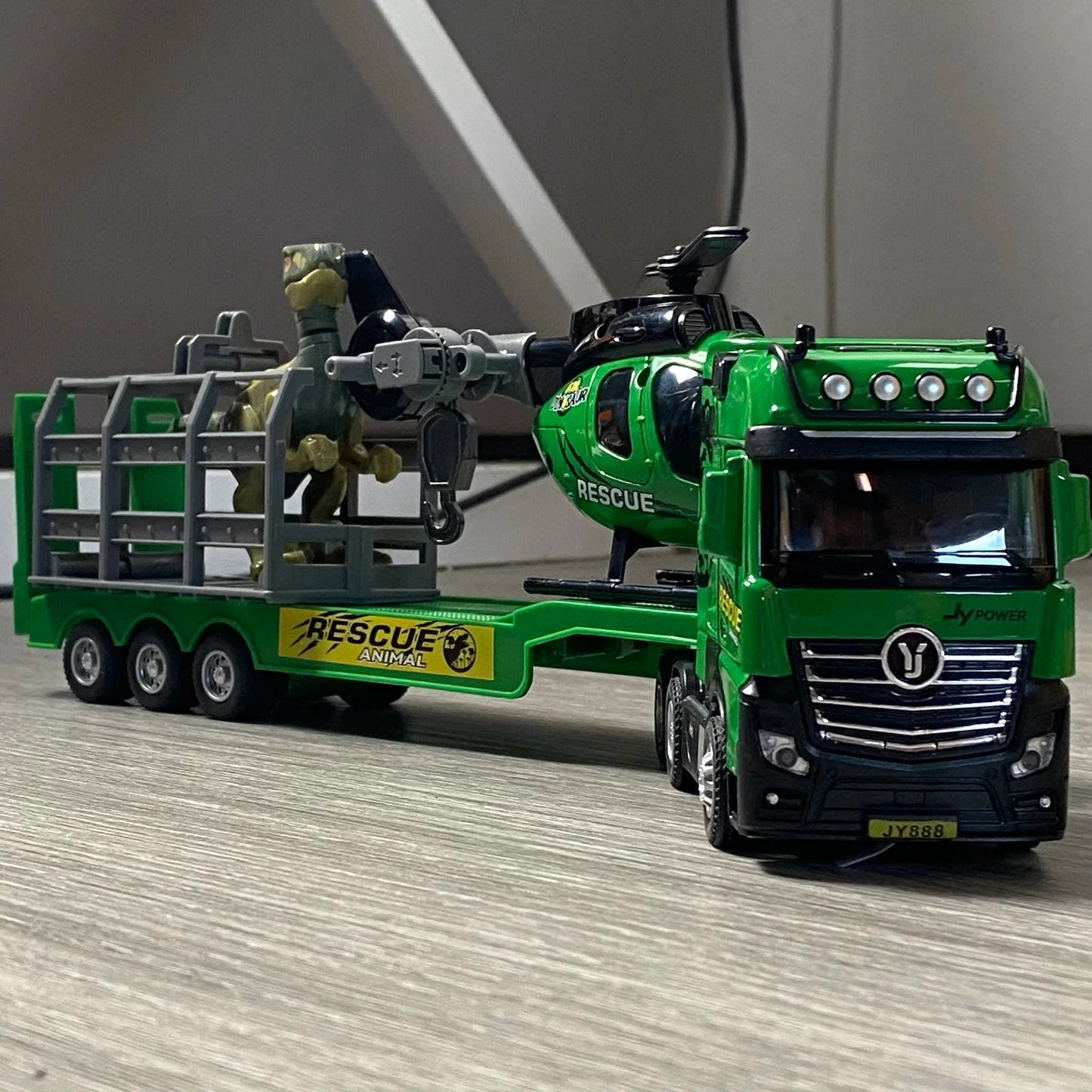 Diecast Helicopter Dinosaur Trailer Model with Doors Open for Collectors - ToylandEU