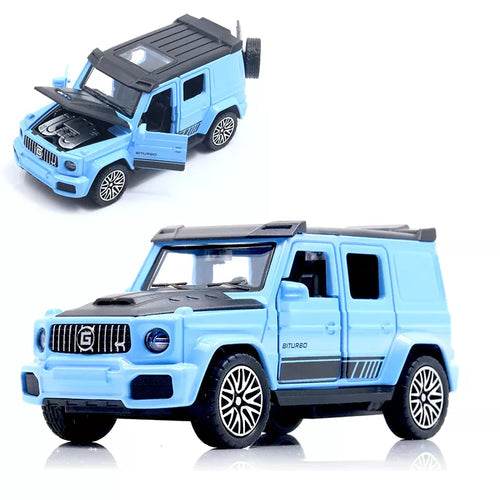 Diecast LX570 Toy Car 1/36 Scale – Openable Doors & Pull-Back Fun - ToylandEU