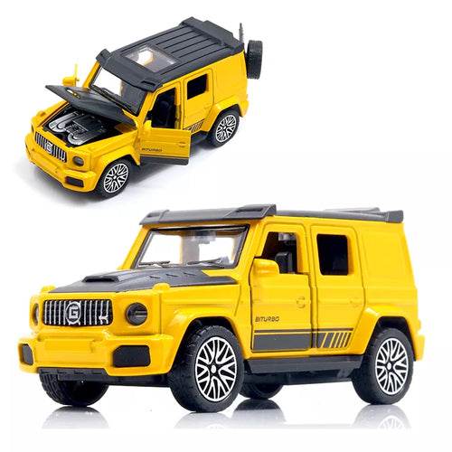 Diecast LX570 Toy Car 1/36 Scale – Openable Doors & Pull-Back Fun - ToylandEU