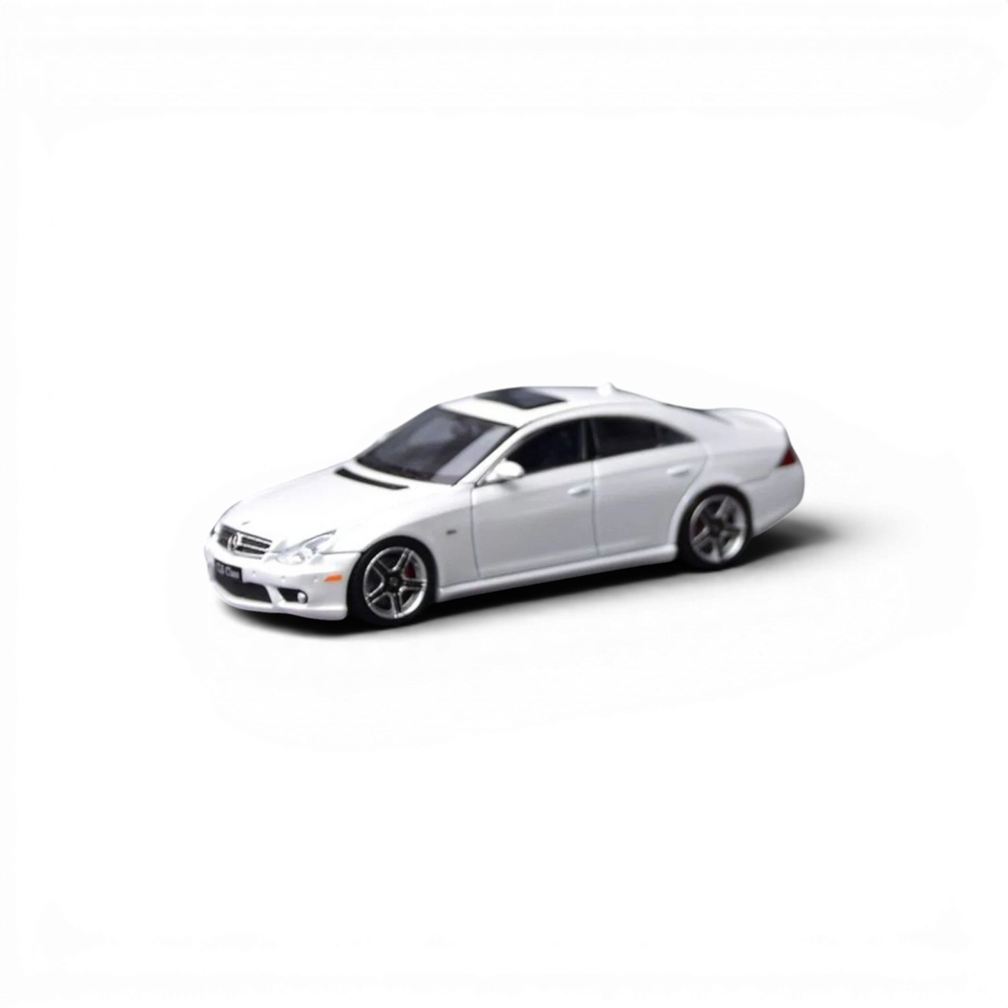  Diecast Mercedes CLS 63 AMG 1to64 Pearl White 999pcs 