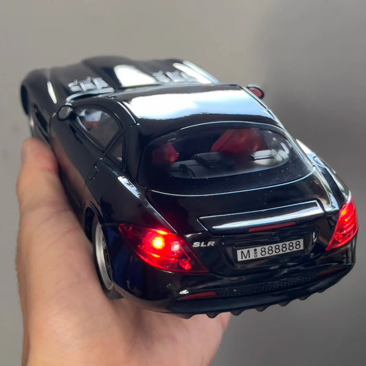 Diecast Model Car 1 24 Mercedes SLR McLaren Roadster for Collectors - ToylandEU