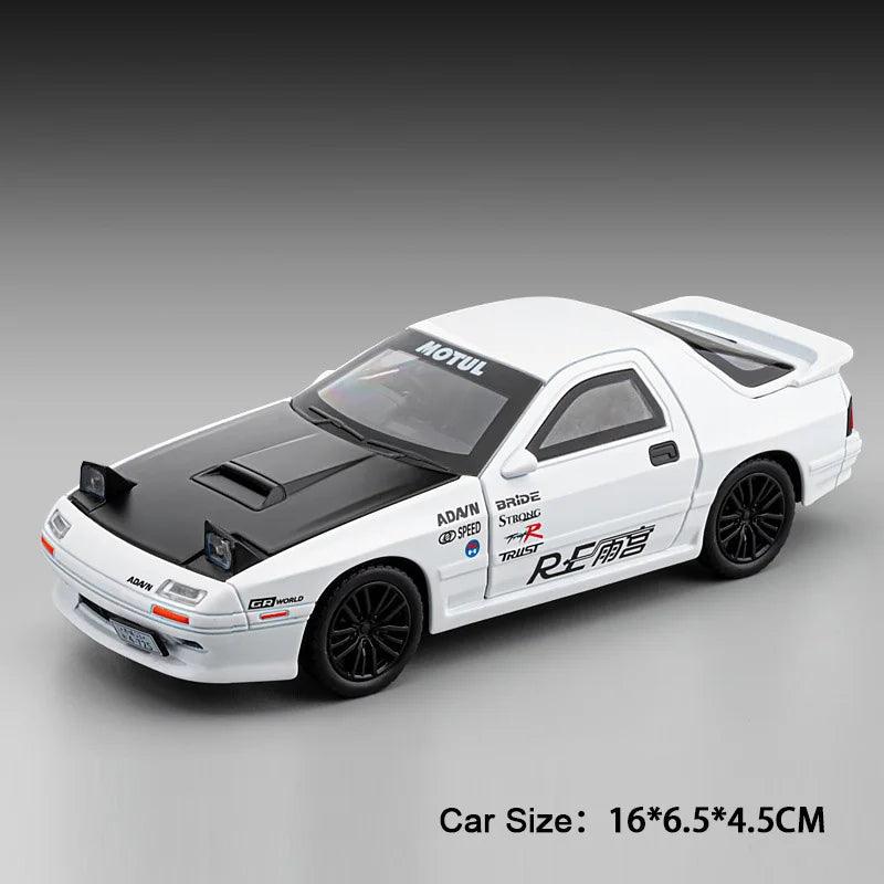 Diecast Model Car | 1:32 Scale Pull Back Sound & Light | Toylandeu™