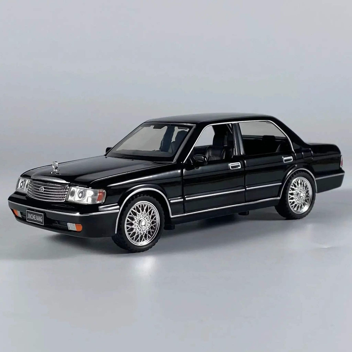  Diecast Model Car 1 32 Scale Toyota Crown Plus|  -  ToylandEU™