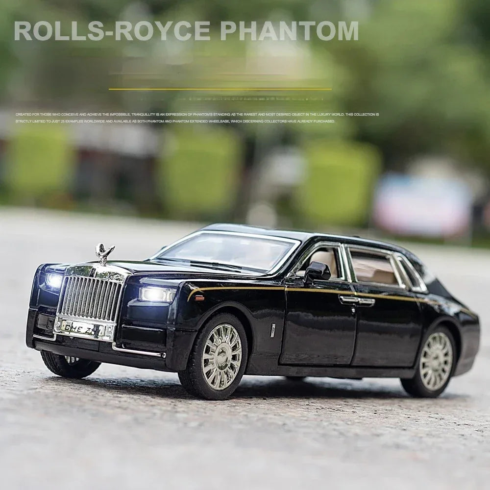 Diecast Model Car 1:32 with Sound and Light for Collectors - ToylandEU