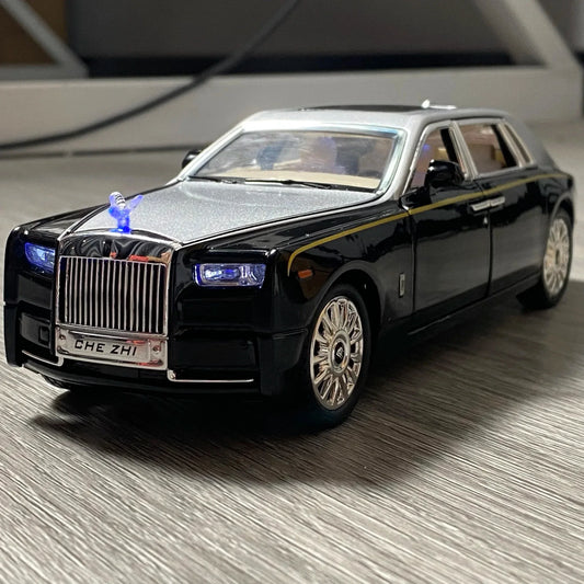 Diecast Model Car 1 to 24 Alloy Rolls Royce Phantom for Collectors - ToylandEU