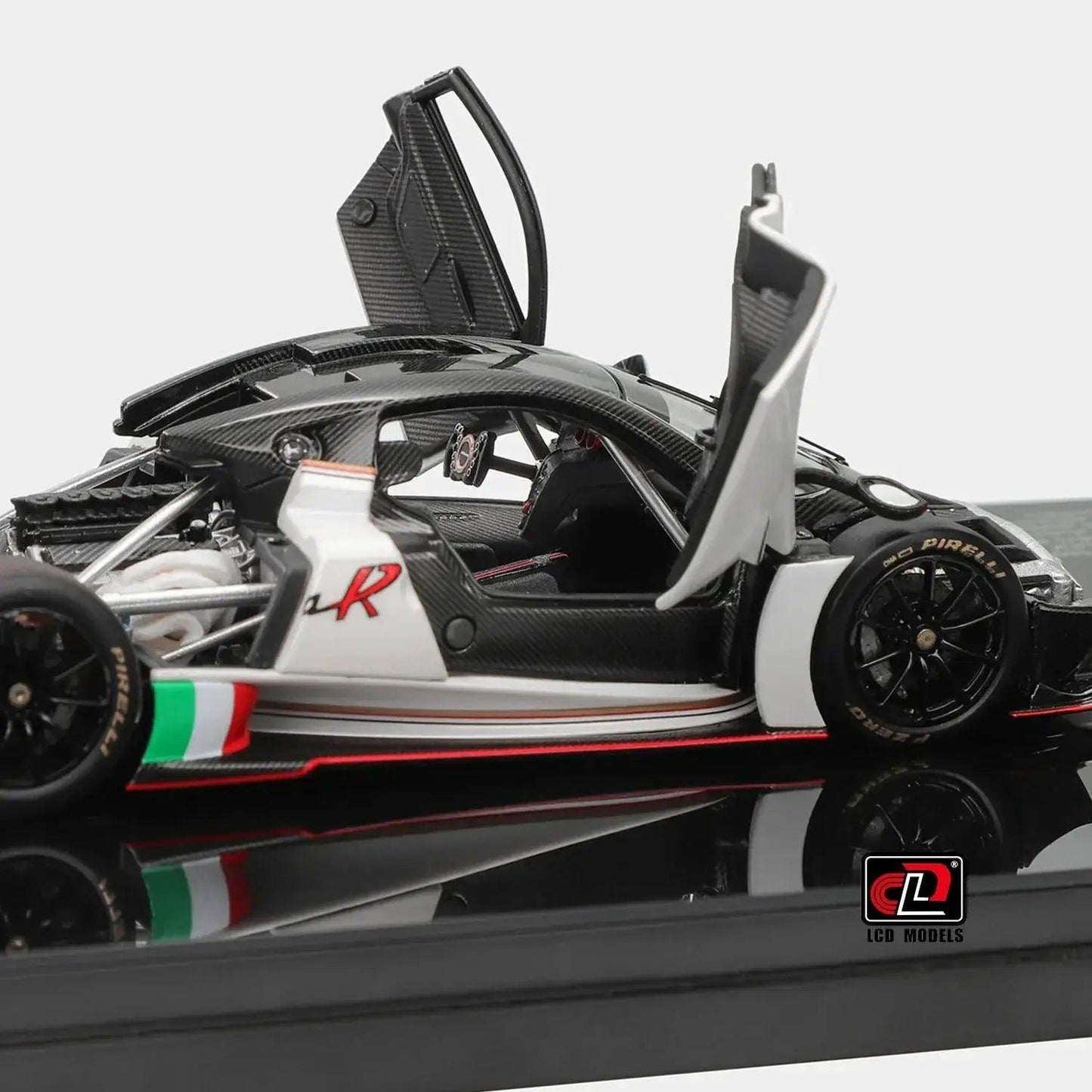  Pagani Huayra R Diecast Model With Full Opening Doors -  ToylandEU™