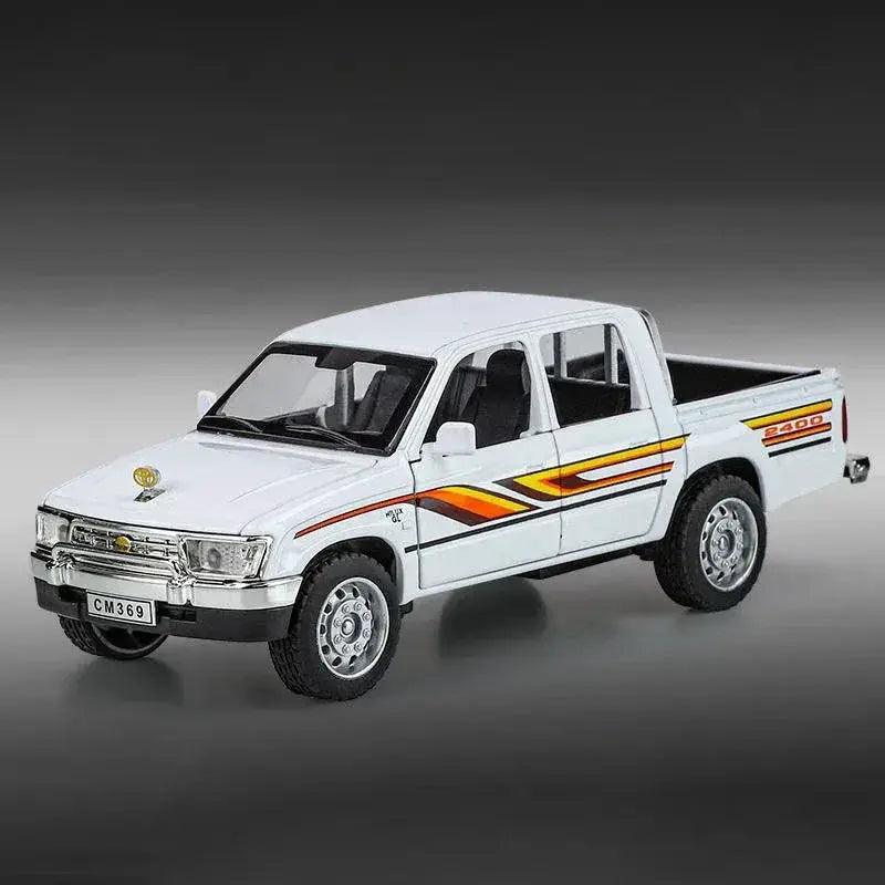  Toyota Hilux Off Road Diecast Model With Realistic Sound -  ToylandEU™