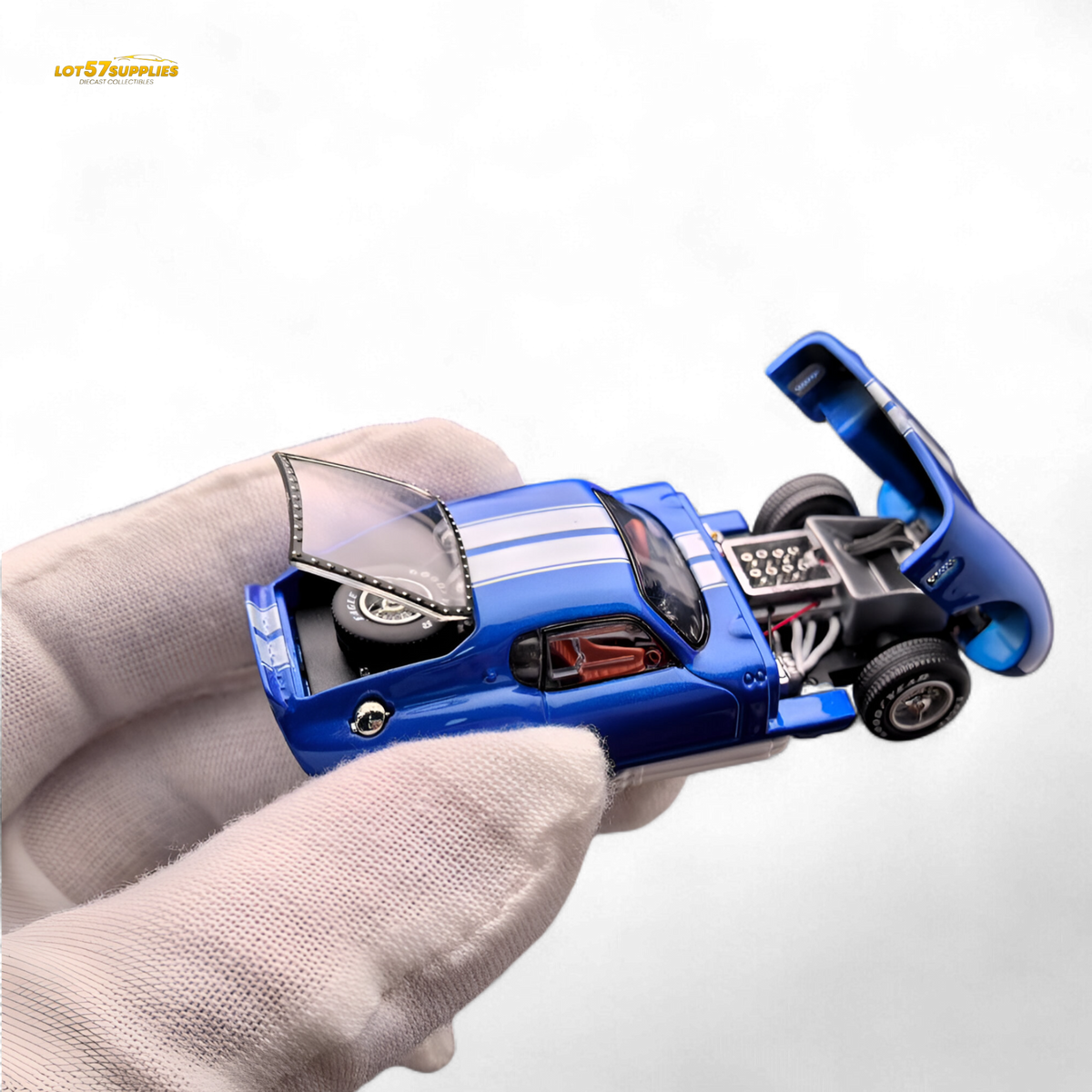 Diecast Shelby Daytona | 1:64 Scale Blue Stripes | Toylandeu™