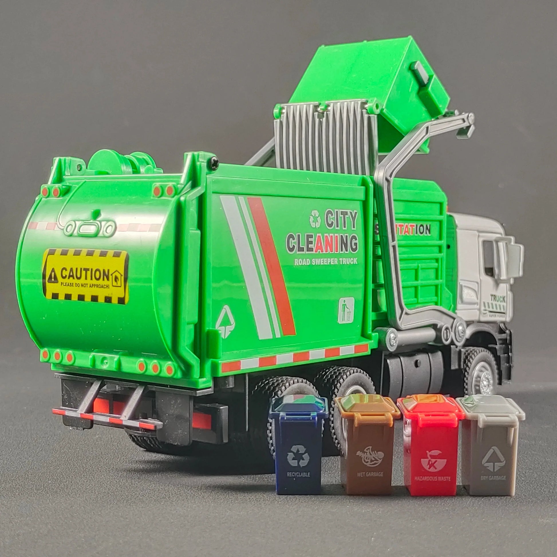 Diecast Truck 1:35 Urban Sanitation With Alloy Construction For Kids - ToylandEU