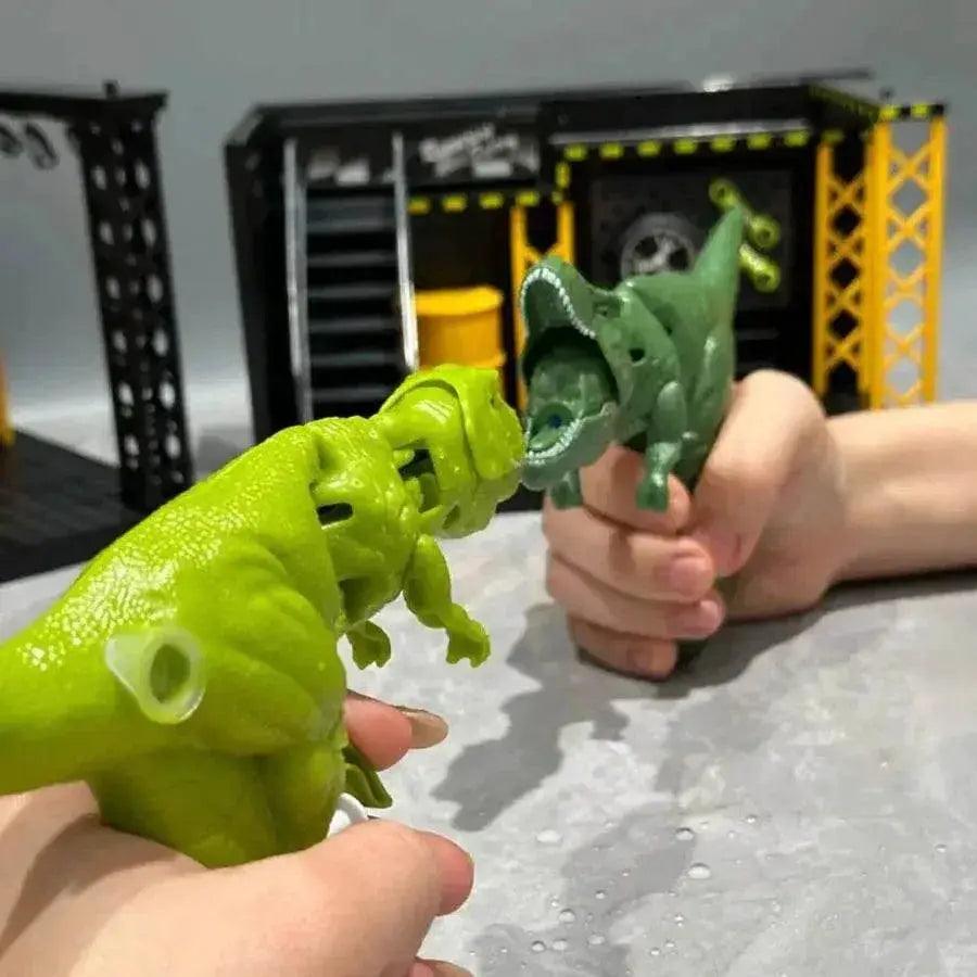  Dinosaur Shake Head Water Spray Toy for Summer Beach Fun -  ToylandEU™