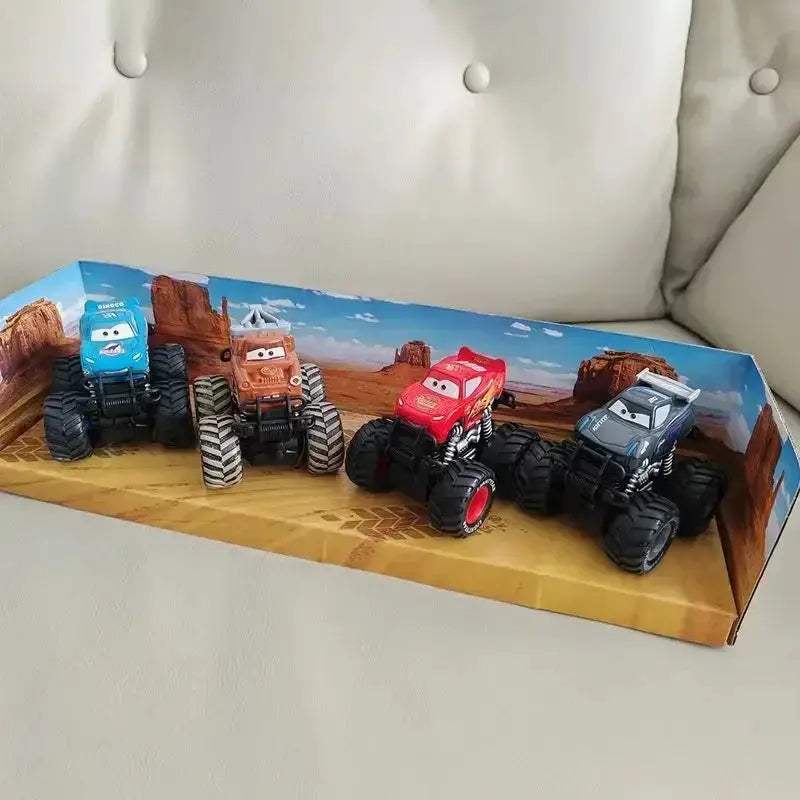Disney Pixar Cars Pullback Toy Set With Lightning McQueen - ToylandEU